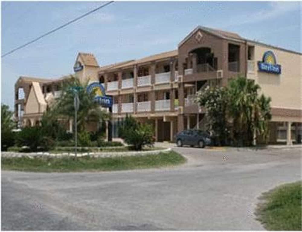 Days Inn By Wyndham Corpus Christi Beach Eksteriør billede
